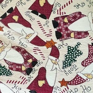 5 Festive Santa and Tree Holiday Placemats
(Bin1)